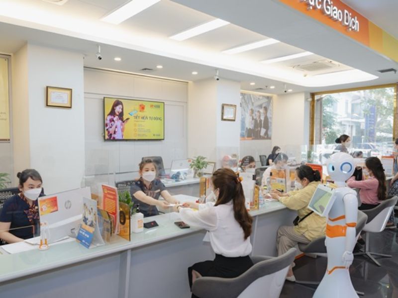 Kh&aacute;ch h&agrave;ng c&oacute; thể tra cứu hợp đồng SHB Finance trực tiếp tại chi nh&aacute;nh